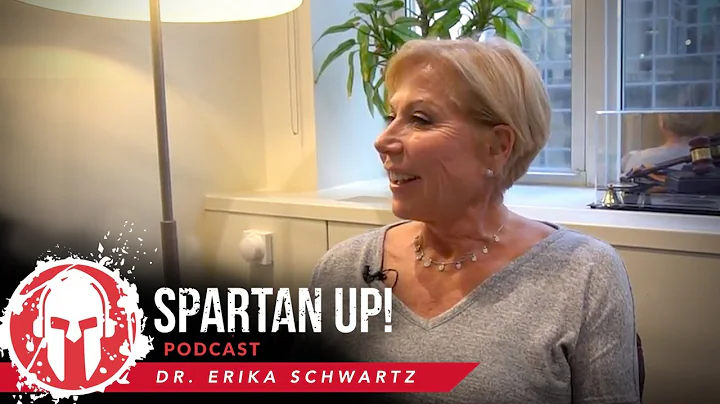 Erika Schwarz Photo 20