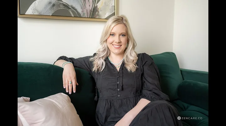 Kelsey Bates Photo 29