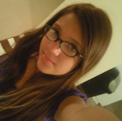 Sandy Vasquez Photo 13