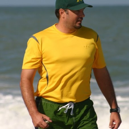 Derek Muller Photo 11