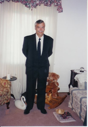 Fred Dickey Photo 7