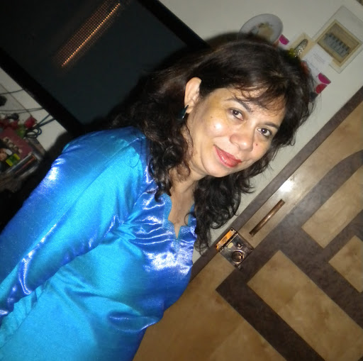 Agnes Gomes Photo 15