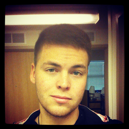 Aaron Higginbotham Photo 9