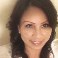 Elizabeth Corona Photo 2