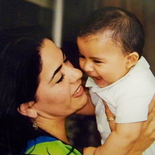 Araceli Arreola Photo 15