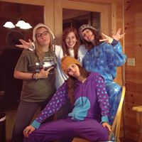 Chelsea Clements Photo 2