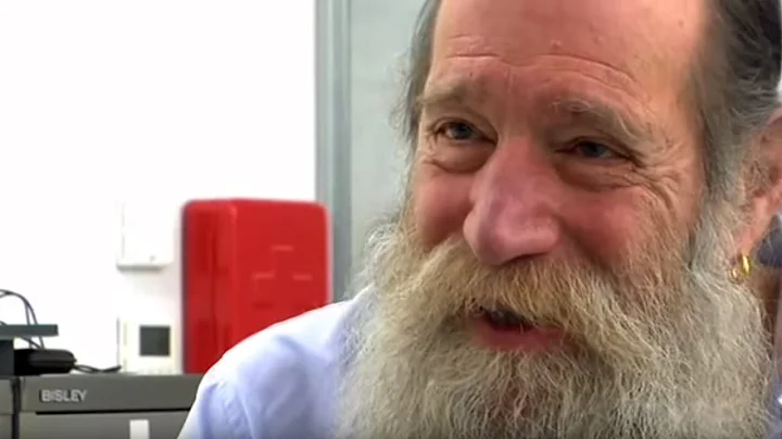 Lawrence Weiner Photo 24