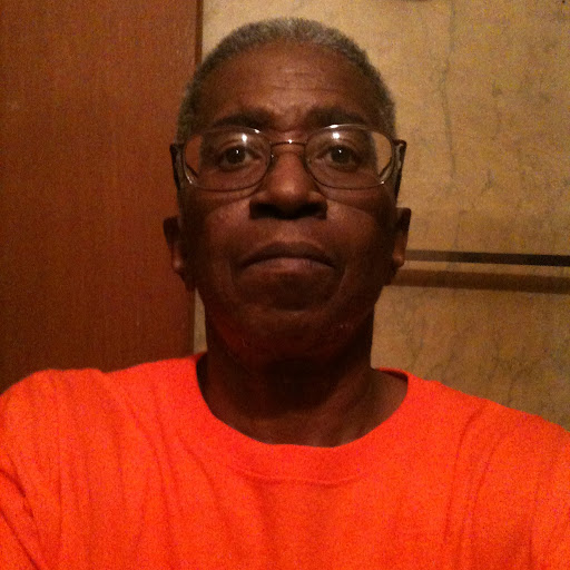 Carolyn Calvert Photo 8