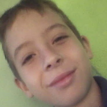 Ryan Almeida Photo 14