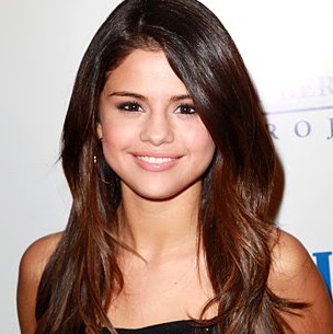 Reyna Arias Photo 13