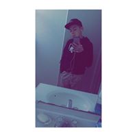 Adrian Leyva Photo 5