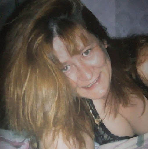 Anne Harris Photo 10