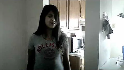 Jennifer Aviles Photo 32
