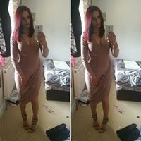 Chloe Watson Photo 3