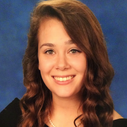 Emily Pierson Photo 14