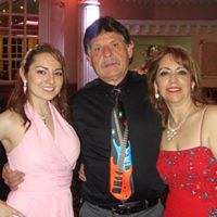 Alicia Quiroz Photo 8
