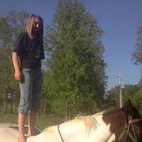 Angela Kerns Photo 1