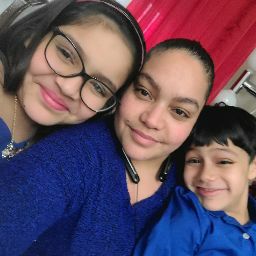 Anny Vargas Photo 10