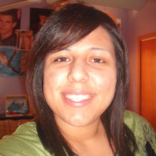 Sandy Valdez Photo 14