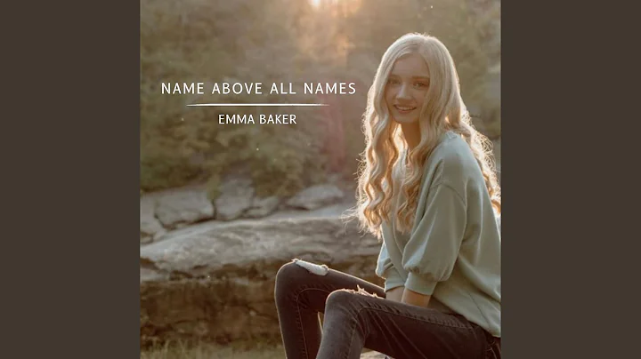 Emma Baker Photo 32