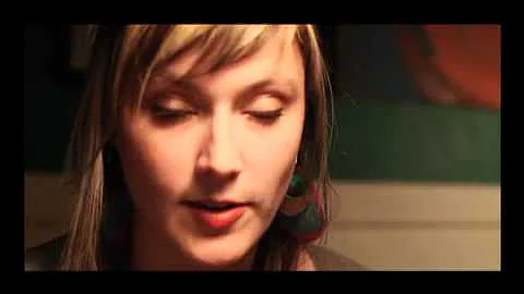 Laura Goode Photo 31