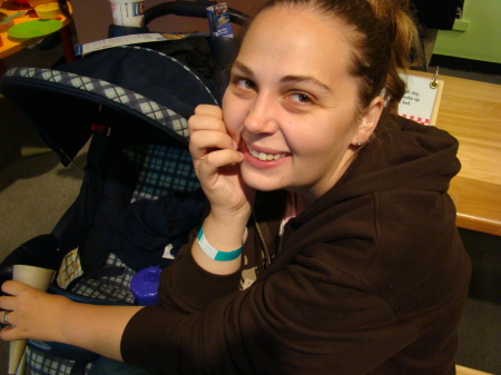 Mary Ramirez Photo 16