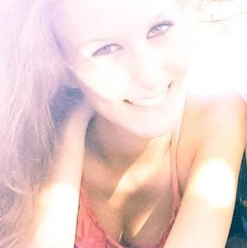 Stephanie Self Photo 11