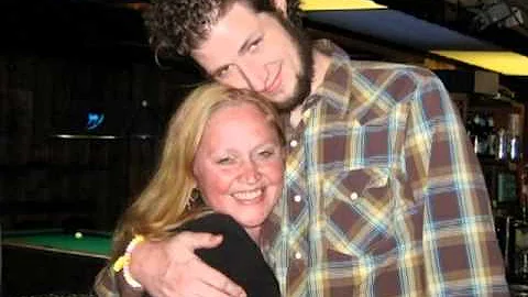 Tara Roark Photo 25