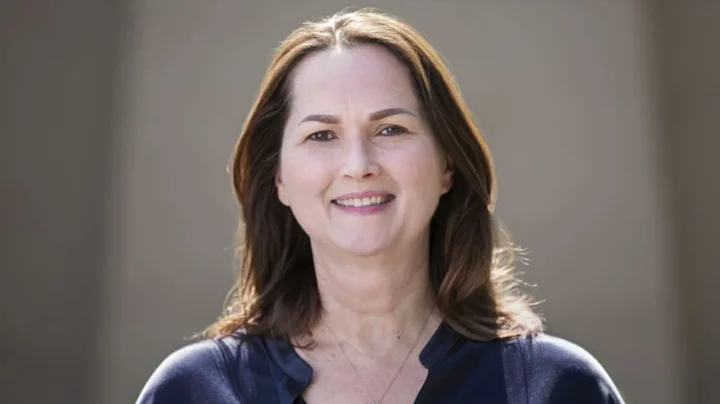 Teresa Phillips Photo 34