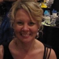 Lindsay Meyer Photo 5