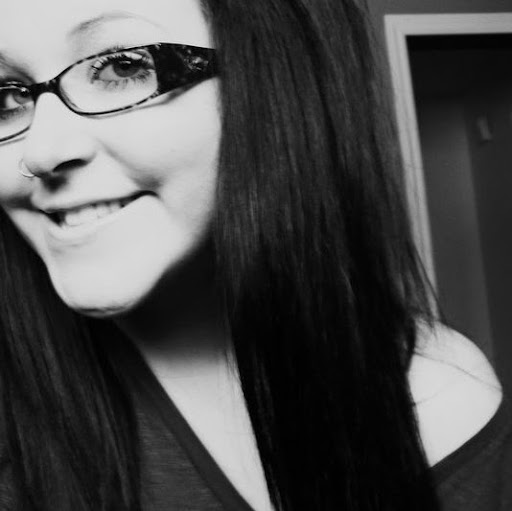 Stephanie Griffiths Photo 13