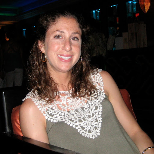 Amanda Scheer Photo 8