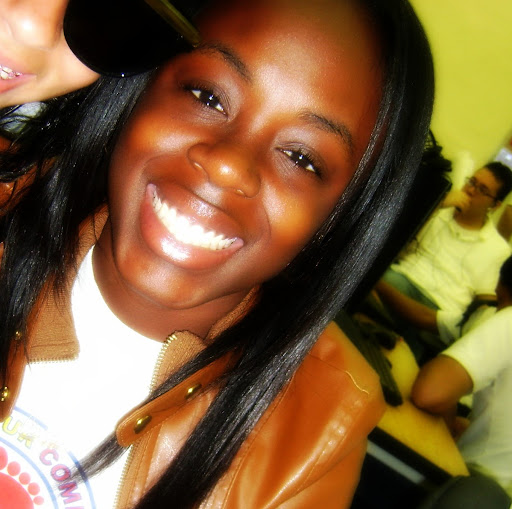 Kayla Wallace Photo 16