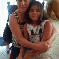 Cecilia Calderon Photo 4