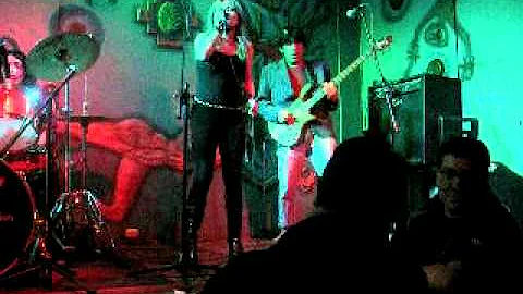 Shirley Perez Photo 29