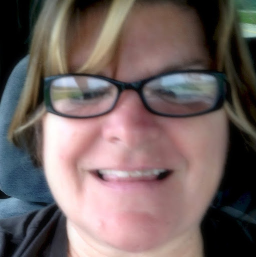 Wendi Moore Photo 10