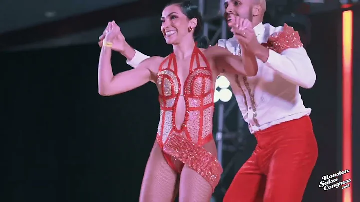 Tanya Houston Photo 17