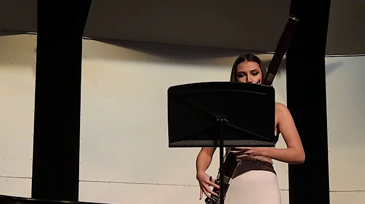 Chloe Robbins Photo 29