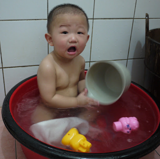 Yicheng Chen Photo 12