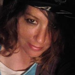 Sandra Cohen Photo 14
