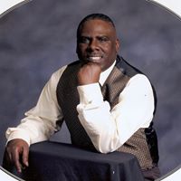 Robin Seay Photo 1