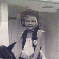 Laura Snyder Photo 13