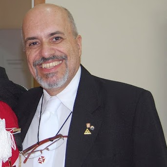 Carlos Guardado Photo 9