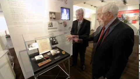 Hugh Mccoll Photo 5