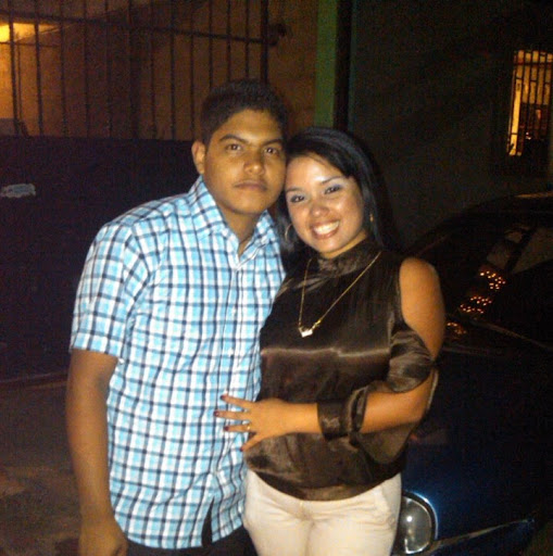 Andres Requena Photo 12