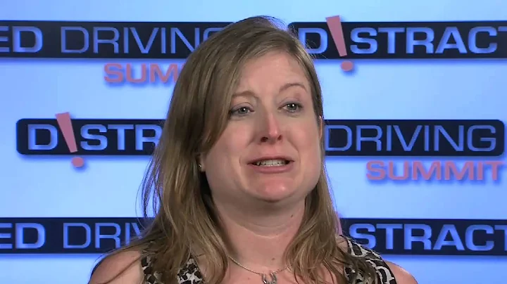 Julie Davis Photo 46