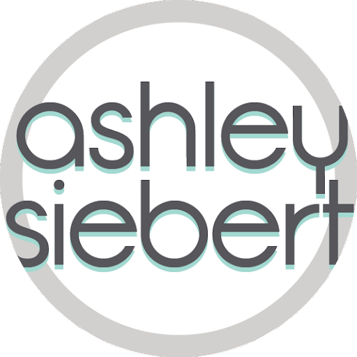 Ashley Siebert Photo 12