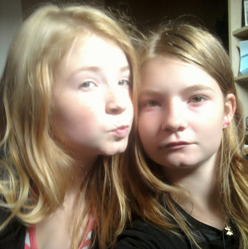 Kayleigh Brown Photo 12