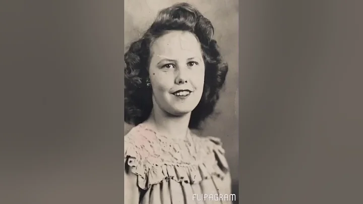 Marie Easley Photo 16