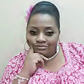Chrystal Moore Photo 9